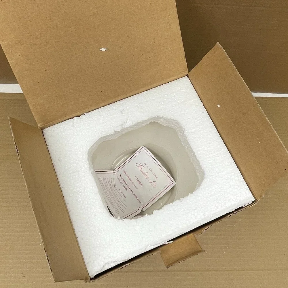 NWTIB Williams-Sonoma Fondue Set, 6 Forks, TeaLight, Stand, Pot = 3.5" T x 5" W - Picture 9 of 10